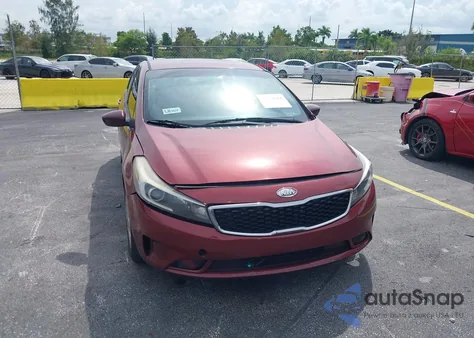 2017 Kia Forte Lx из США, поврежденный, VIN 3KPFK4A74HE121575
